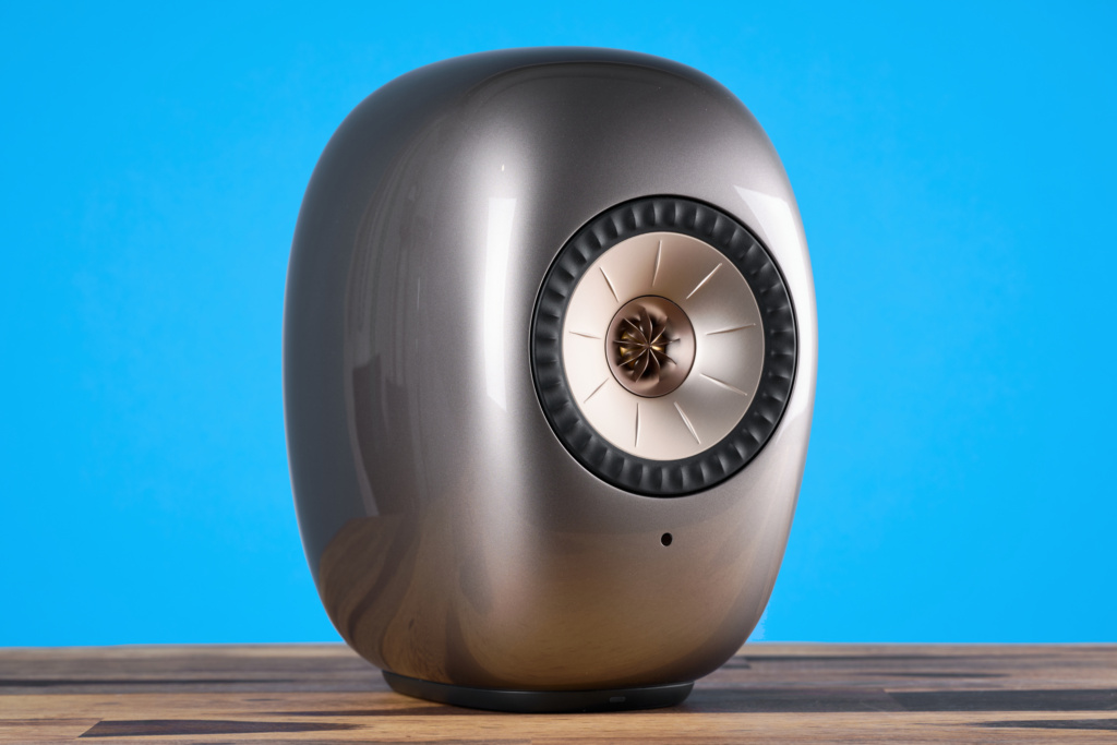 KEF LS Luxe schräg von links