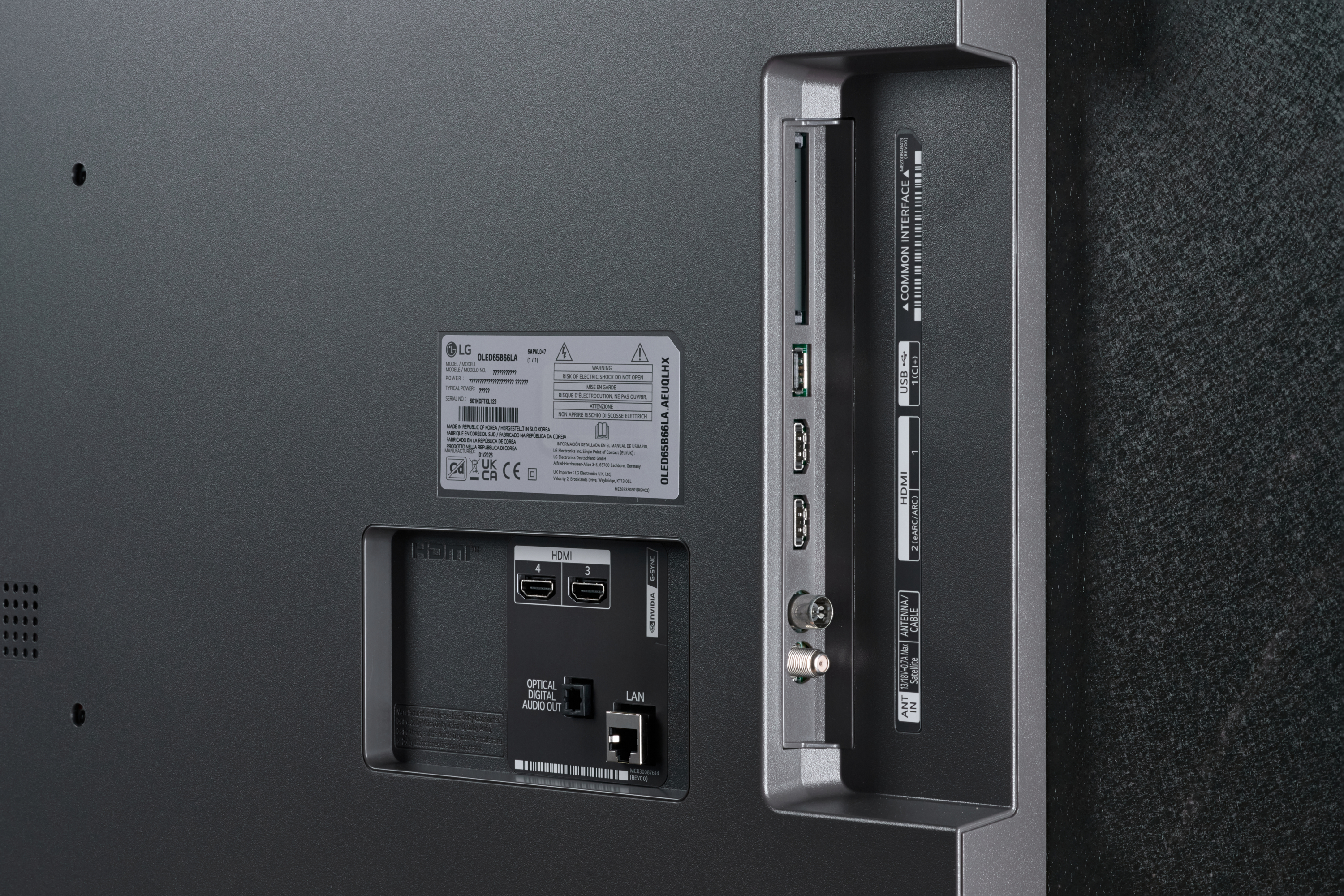 Anschlüsse des OLED B6