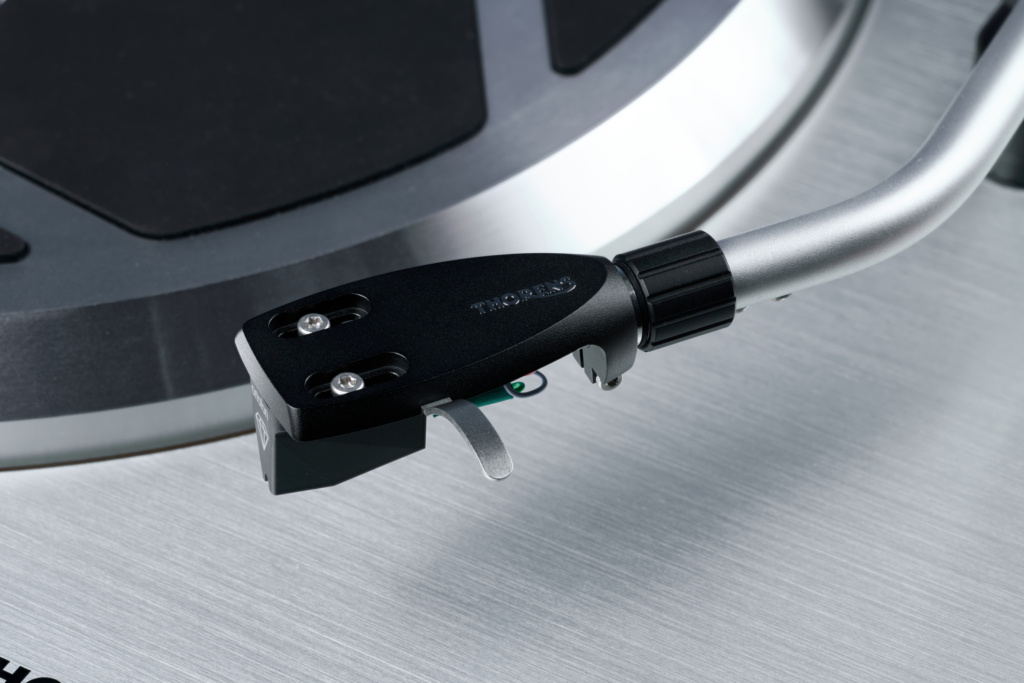 Thorens TD 404 DD Headshell mit Ortofon MC X30
