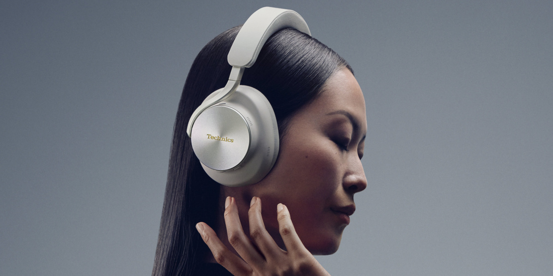 Technics veröffentlicht mit dem EAH-A1000 ein neues Over-Ear-Flaggschiff.