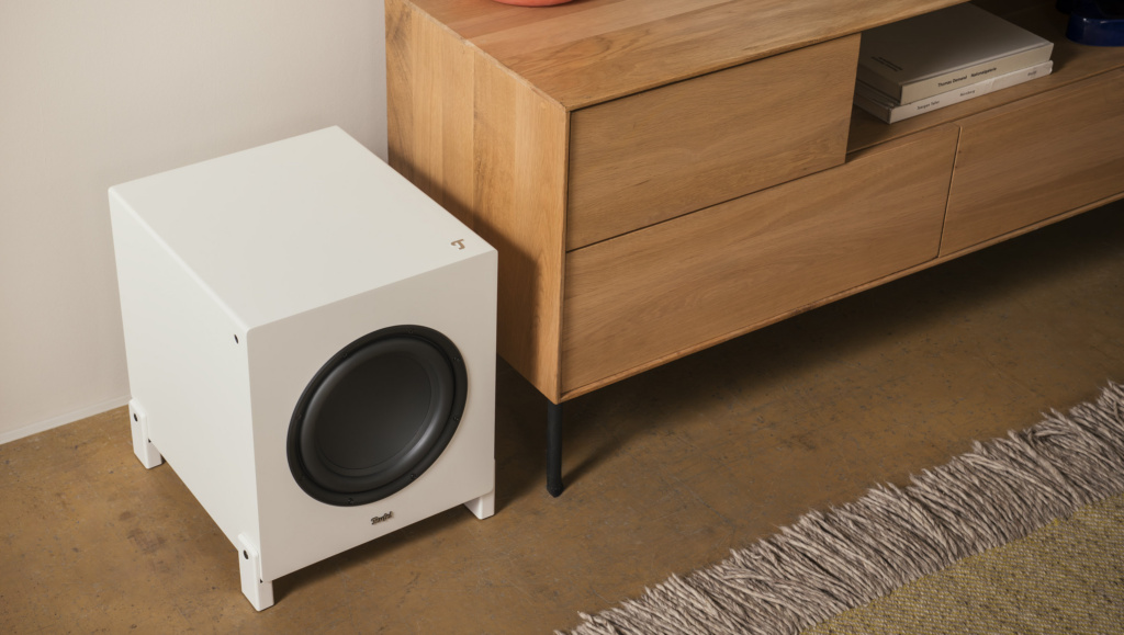 Der Teufel T 10 Mk2 kommt in den Farben Schwarz und Weiß in den Handel. 