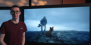 Thorben Tenbruck, einer der TV-Experten von HIFI.DE, mit dem diesjährigen Sieger des TV-Shootouts, dem Samsung S99H.