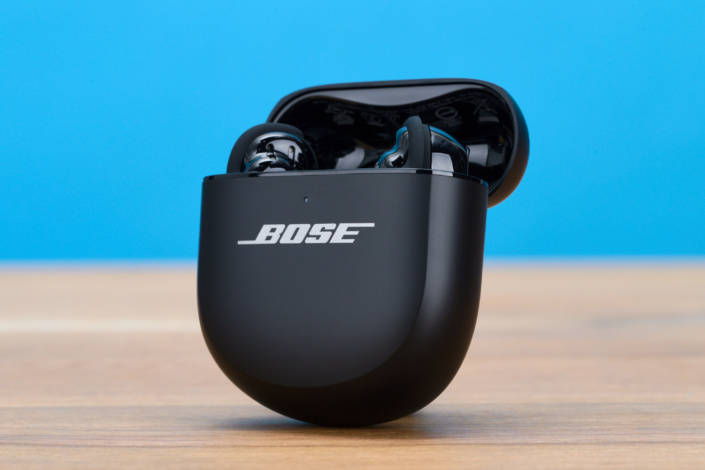 Sennheiser Momentum True Wireless 5 vs. Bose QuietComfort Ultra Earbuds (2. Gen.) – Case