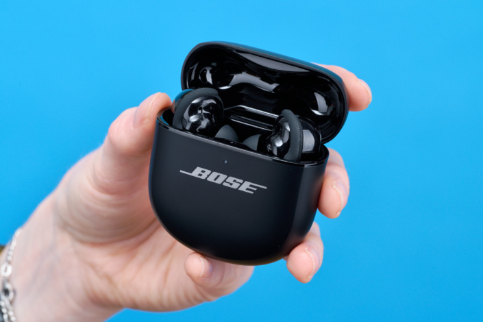 Sennheiser Momentum True Wireless 5 vs. Bose QuietComfort Ultra Earbuds (2. Gen.) – Intro