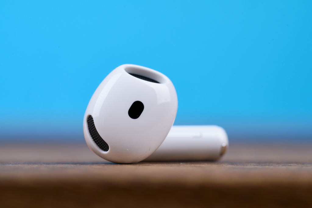 Apple AirPods 5 – Einzeln