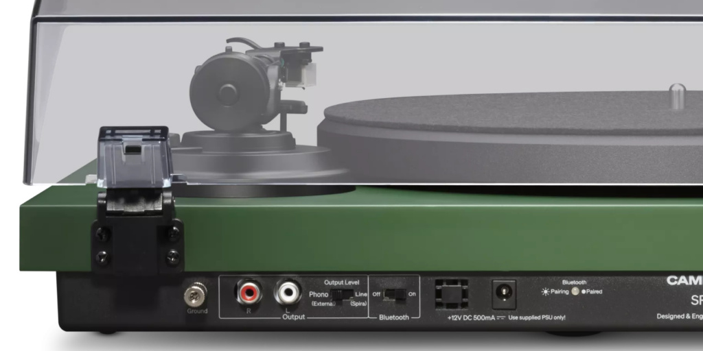 Cambridge Audio Spira Rückseite mit Anschlüssen