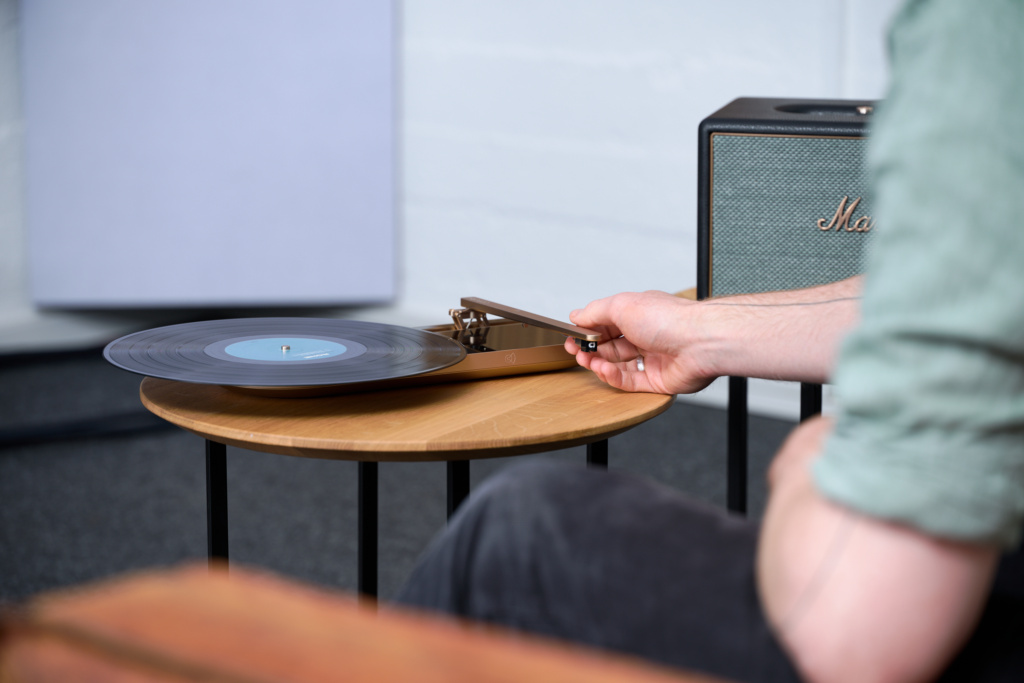 Coturn CT-Two Testsituation mit Marshall-BT-Speaker