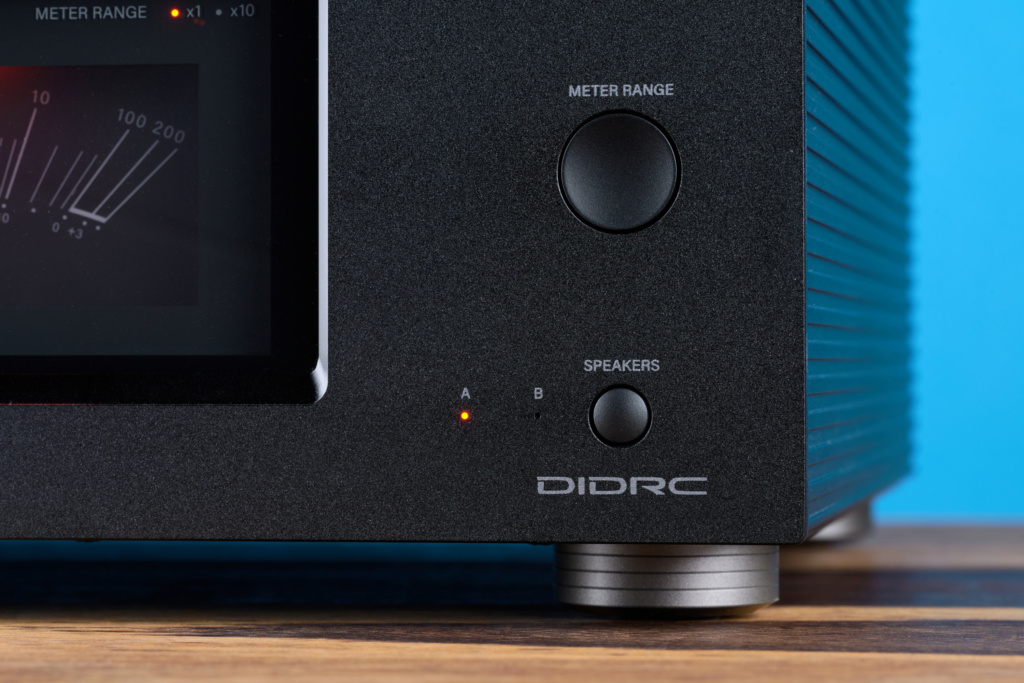 Onkyo M-80 VU-Meter Knopf Detail