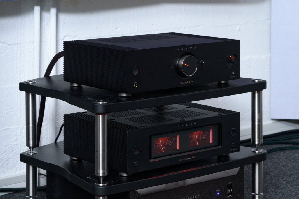 Onkyo M-80 Testsituation mit P-80