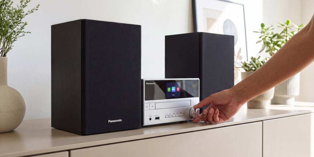 Panasonic stellt die neuen Micro-HiFi-Systeme SC-PMX112 und SC-PM302 vor.