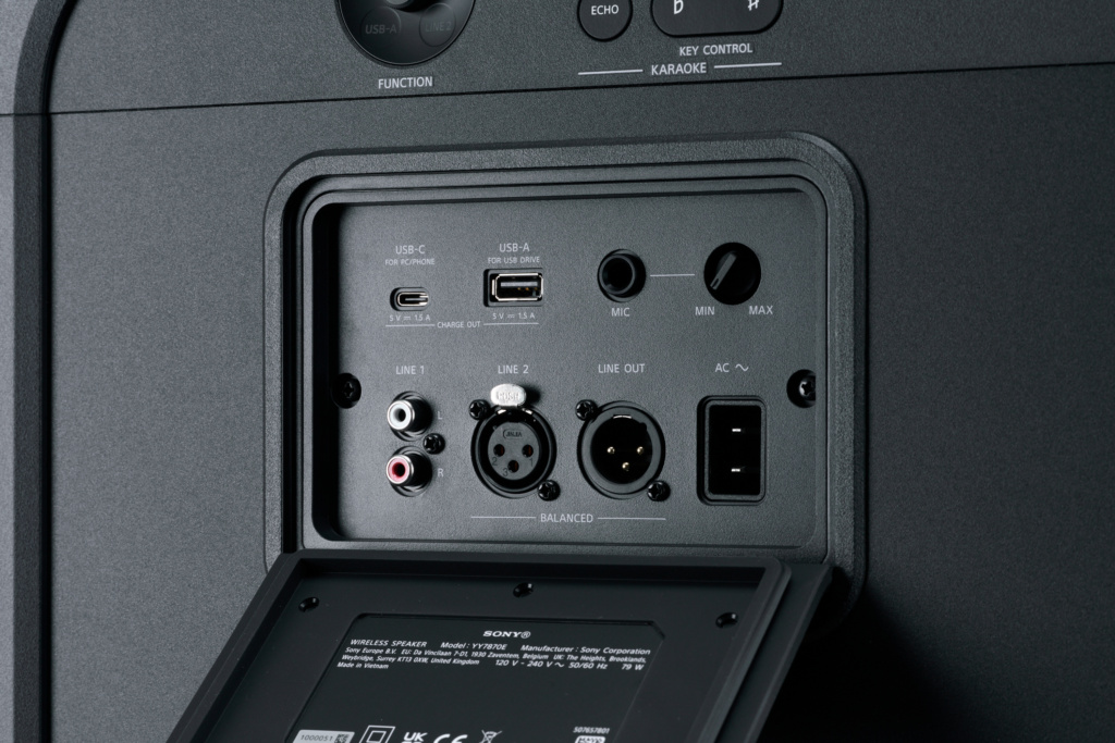 Sony Ult Tower 5 im Test – Anschlüsse