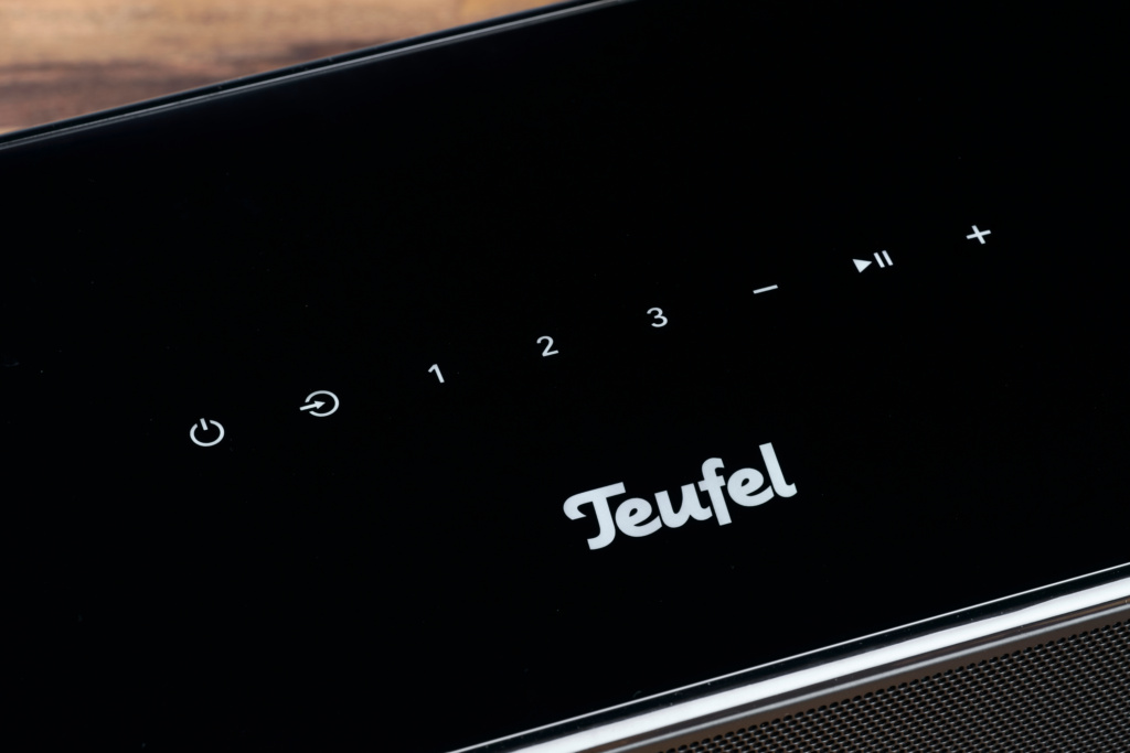 Toch-Panel Teufel Cinebar Pro 2