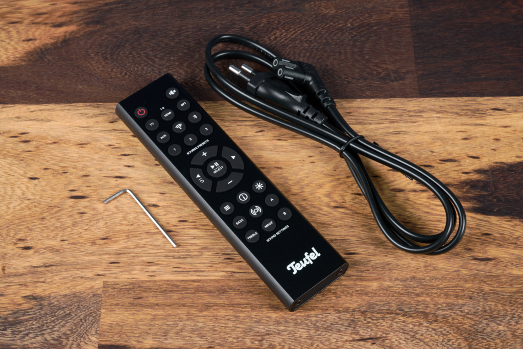 Lieferumfang Teufel Cinebar Pro 2