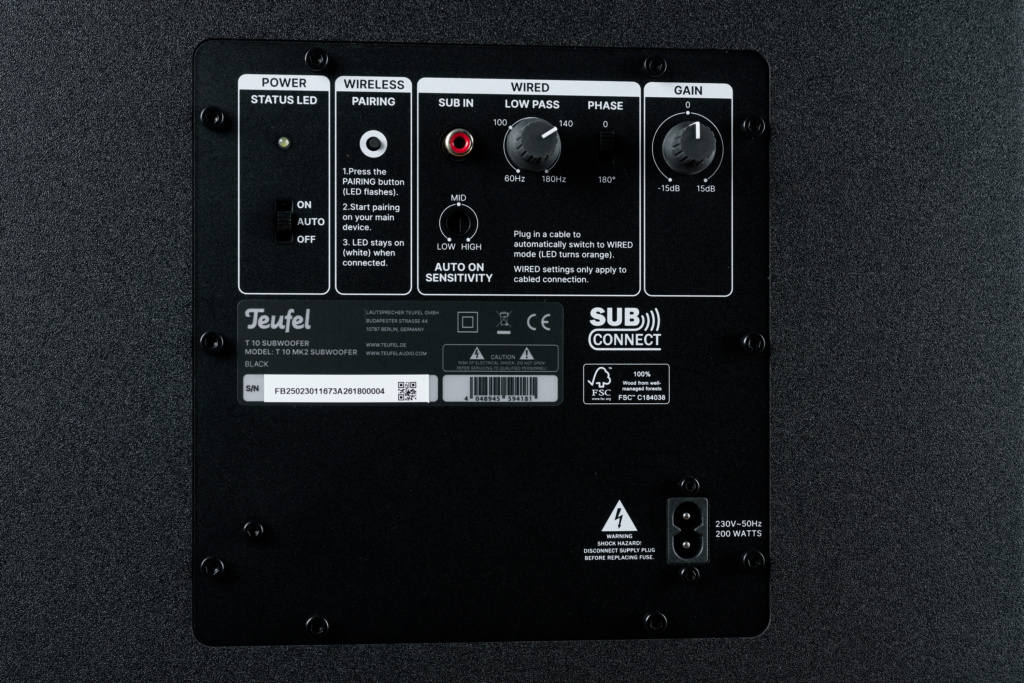 Subwoofer Anschlüsse